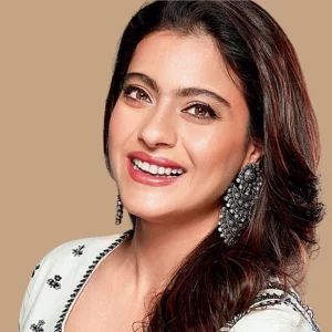 ৫২-তেও ফিট বলিউড তারকা কাজল, জানালেন তারুণ্য ধরে রাখার মন্ত্র