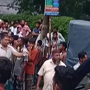 জুলাই হত্যা মামলার আসামিকে ছিনিয়ে নিলেন স্বেচ্ছাসেবক দলের নেতা
