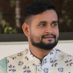 ক্যাম্পের শৌচাগার থেকে পুলিশ কর্মকর্তার লাশ উদ্ধার