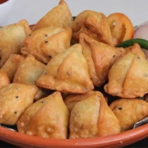 সিঙাড়া কি সত্যিই অস্বাস্থ্যকর? উত্তর লুকিয়ে আছে তৈরির পদ্ধতিতে