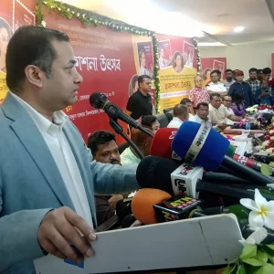 ‘শিশুদের কাছে সঠিক ইতিহাস তুলে ধরতে কাজ করছে সরকার’