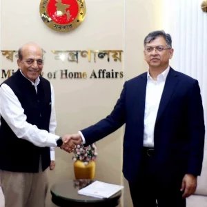 স্বরাষ্ট্রমন্ত্রীর সঙ্গে ভারতীয় হাইকমিশনারের সাক্ষাৎ, সহযোগিতা সুদৃঢ় করার আগ্রহ