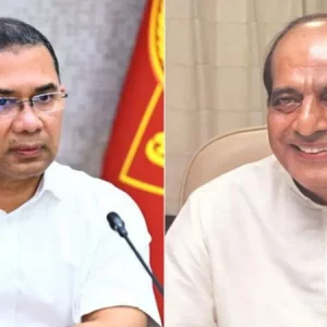 প্রধানমন্ত্রীর সঙ্গে বৈঠকে ভারতীয় হাইকমিশনার দীনেশ ত্রিবেদী