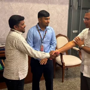 ফুল স্কলারশিপ পেয়েও বিদেশযাত্রায় অনিশ্চয়তা, নাজমুলের পাশে প্রধানমন্ত্রী