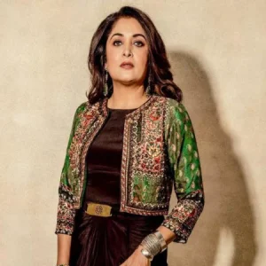 ‘বাহুবলি’র নায়িকার গোপন প্রেম, গর্ভপাতের জন্য চেয়েছিলেন ৭৫ লাখ টাকা