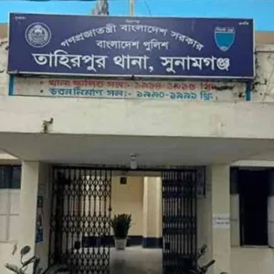 বিষপাণ করা অসুস্থ বাবার পাশে পড়ে ছিল ৩ সন্তানের লাশ