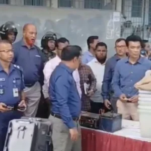 রাত পোহালেই ঠাকুরগাঁও-১ আসনে উপনির্বাচন: প্রস্তুত ১৮৫ কেন্দ্র, ভোটার ৫ লাখ ১৬ হাজার ১৩৮ — ভোটের আগের দিন প্রত্যাহার ৯ ভোটগ্রহণ কর্মকর্তা