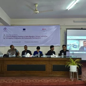 মাদারীপুরে ইতালির রাষ্ট্রদূত: অনিয়মিত অভিবাসন, মানবপাচার ও চোরাচালান প্রতিরোধে আরও কঠোর হবে ইতালি