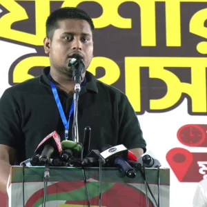 যশোরে লংমার্চের পথসভায় হাসনাত: সরকার ক্রসফায়ার শুরু করলে বিএনপির লোক খুঁজে পাওয়া যাবে না