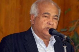 গৃহায়ন ও গণপূর্তমন্ত্রী ইঞ্জিনিয়ার মোশারফ হোসেন