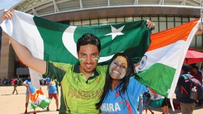 150215125648-india-pakistan-cricket-fans-exlarge-169