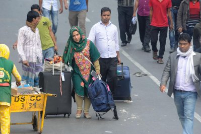 যানবাহন সংকটে দুর্ভোগে রাজধানীবাসী