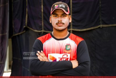 পিনাক ঘোষ 