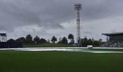 বৃষ্টিতে দ্বিতীয় ওয়ানডে পরিত্যক্ত