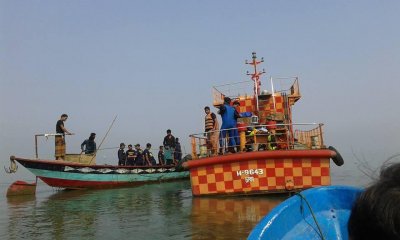 ট্রলারডুবির ঘটনায় উদ্ধার অভিযান চলছে