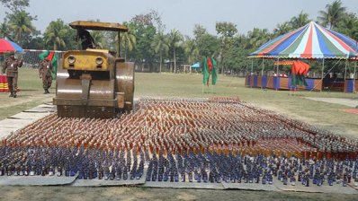 ধ্বংস করা হচ্ছে মাদক