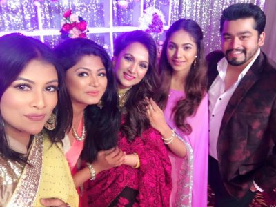 বিন্দু-মালিক দম্পতিকে ঘিরে... 