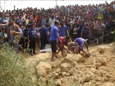 হবিগঞ্জে ৪ শিশুর লাশ উদ্ধার চেষ্টা