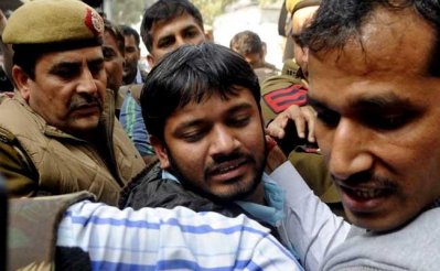 আদালতে হামলার শিকার কানহাইয়া কুমার