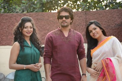 &lsquo;রাত এখনও বাকি&rsquo;
