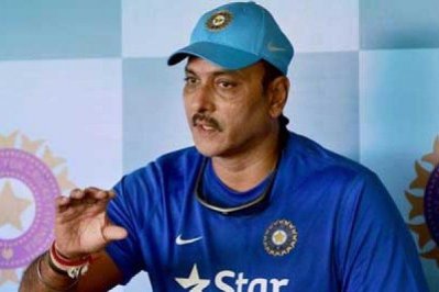 নিজ মাটিতে কঠিন প্রতিপক্ষ বাংলাদেশ: রবি শাস্ত্রী