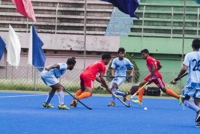 স্বাধীনতা দিবস হকির শিরোপা জিতলো নৌবাহিনী