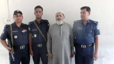 বিস্ফোরকসহ গ্রেফতারকৃত জামায়াত নেতা নুর মোহাম্মদ