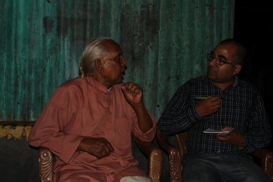 জগন্নাথ হলের পুণ্য মাটিতে শুয়ে আছেন দেশের শ্রেষ্ঠ মেধা (2)
