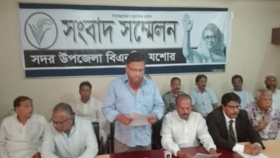 শাসক দলের স্লোগান-‘আমার ভোট আমি দিব,তোমার ভোটও আমি দিব’