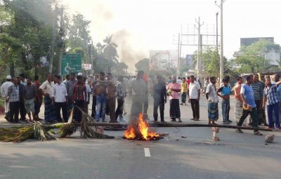 বরাদ্দ ঘোষণার পরও পাটকল শ্রমিকদের ধর্মঘট অব্যাহত