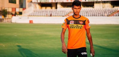 একাদশে মুস্তাফিজ, ফিল্ডিংয়ে সানরাইজার্স