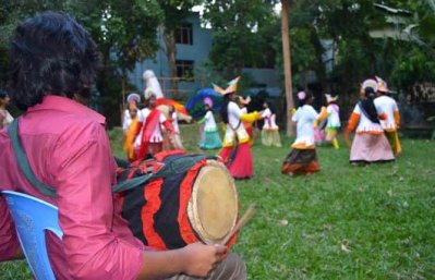 বর্ষবরণে প্রস্তুত বর্ণিল যশোর