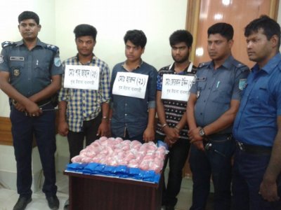 নারায়ণগঞ্জে তিন ইয়াবা ব্যবসায়ী গ্রেফতার