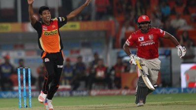 ডেভিড ওয়ার্নারের মুখে মুস্তাফিজ বন্দনা