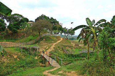 বাংলাদেশের সীমান্তবর্তী শেষ গ্রাম ঠেগামুখ