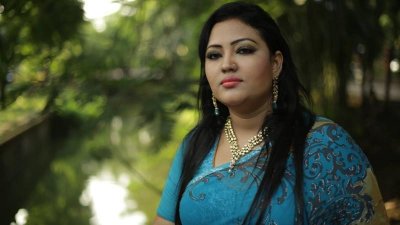 মমতাজ বেগম।