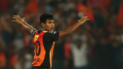 মুস্তাফিজে অভিভূত মুরালিধরন