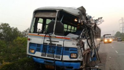 ছত্তিশগড়ে বাস খাদে পড়ে নিহত ১৮