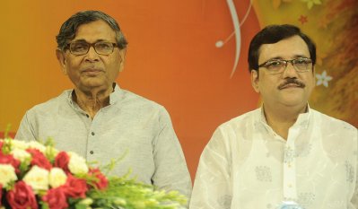 সংবাদ সম্মেলন আবদুল্লাহ আবু সায়ীদ ও তপন মাহমুদ
