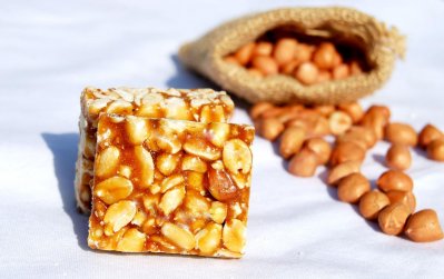 বাদামের কটকটি 
