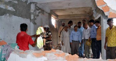 সিলেটে ঝুঁকিপূর্ণ সিটি সুপার মার্কেটের অপসারণ কাজ শুরু