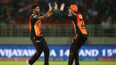 ১৩৭ রানের পুঁজি নিয়েও শ্বাসরুদ্ধকর ম্যাচ জিতলো মুস্তাফিজের সানরাইজার্স