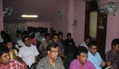 ইবি শিক্ষকদের সংবাদ সম্মেলন