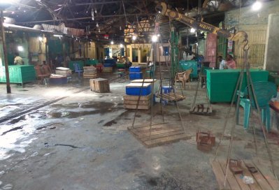 চাঁদপুরের মাছঘাটগুলো ইলিশ শূন্য
