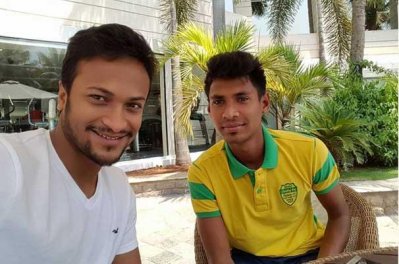 সাকিব-মুস্তাফিজ