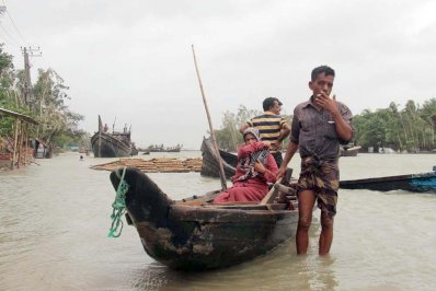 কক্সবাজারে রোয়ানু&rsquo;র তাণ্ডব