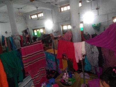 মুন্নুজান হলের দুর্দশাগ্রস্ত ছাত্রী কমনরুমের সাধারণ দৃশ্য