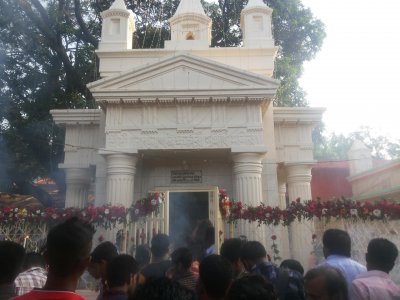 লোকনাথ ব্রহ্মচারীর মন্দির