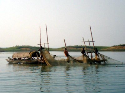 কাপ্তাই হ্রদের জেলেরা