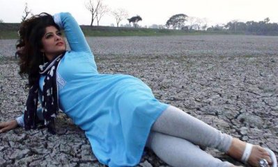 মন জানে না মনের ঠিকানা।